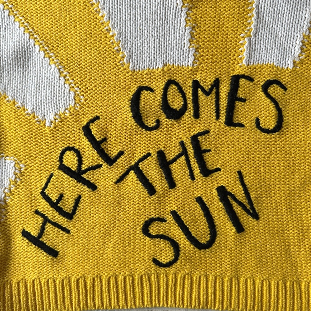 Alice + Olivia x The Beatles Here Comes the Sun Leena Sweater XS - Picture 2 of 8